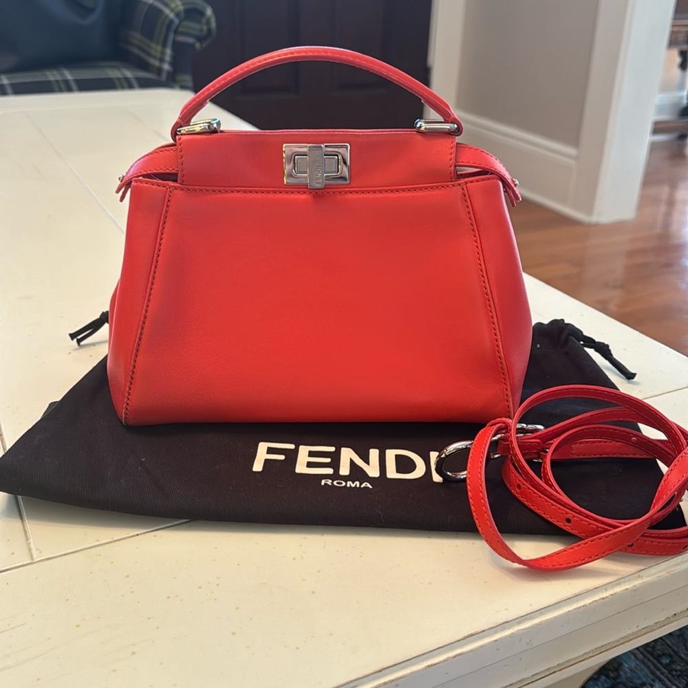 Fendi peekaboo small red